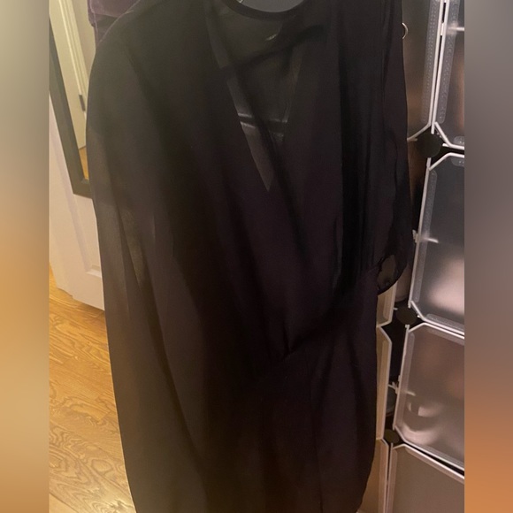 Romper - Picture 4 of 4